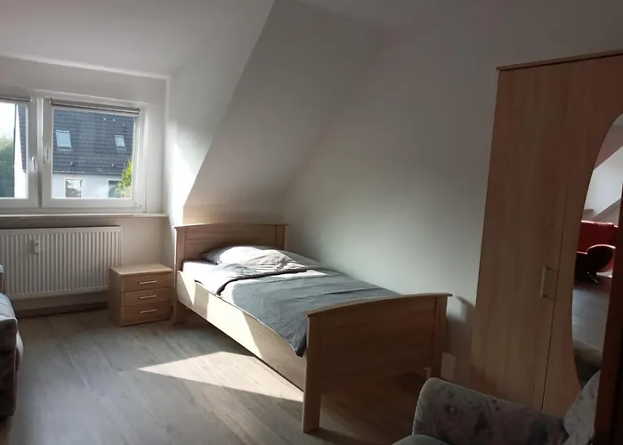 شقة Monteurzimmer/ferienwohnung *