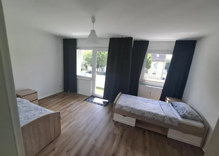 Monteurzimmer/ferienwohnung شقة *